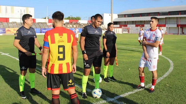 Federal A: Gran victoria de Sarmiento como visitante para mantener el liderazgo de la Zona 4