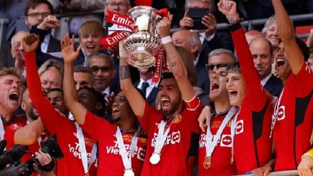El Manchester United sorprendió al City y ganó la final de la FA Cup con Garnacho como figura estelar