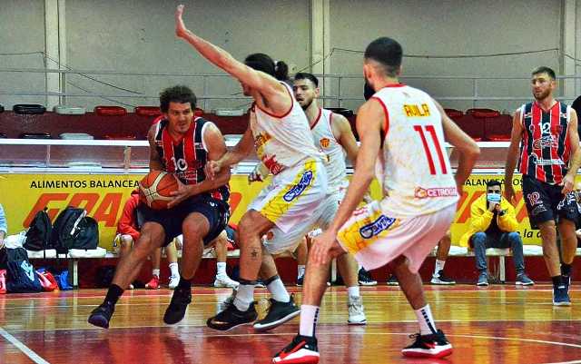 Torneo Federal: Sarmiento cerro su participación con una nueva derrota