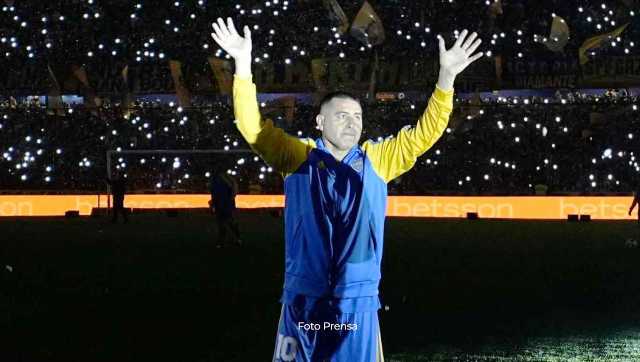 Riquelme dio su última función: "Esto es mucho para mi, porque sin ustedes no podría vivir"