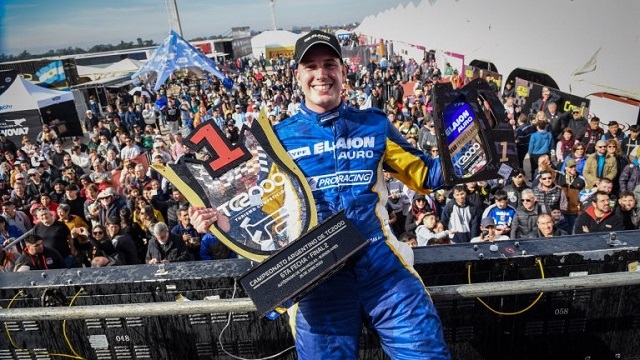 Marques y Vivian, los ganadores del TC 2000 en San Nicolás