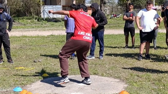 Chaco Juega: Zonal de atletismo Educativo en Las Palmas