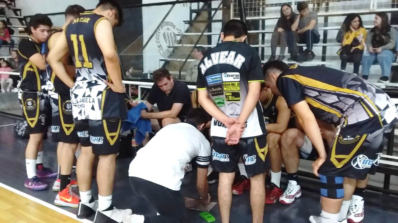 Básquet - Amistoso entre Atlético Alvear y Cultural de Sylvina 