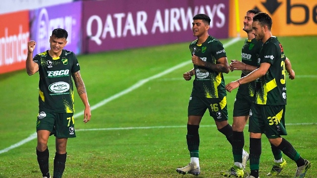 Copa Libertadores: Defensa y Justicia goleó a Universitario de Perú