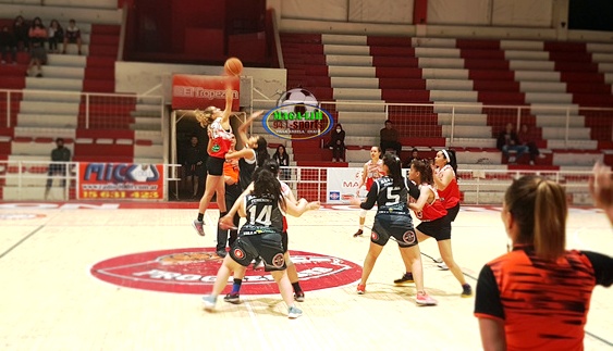 Asociativo Femenino: Unión Progresista se quedó con el clásico en la 1° fecha