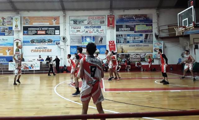 Asociativo de Básquet: Cultural de Santa Sylvina se adelantó a Social en el 1° juego