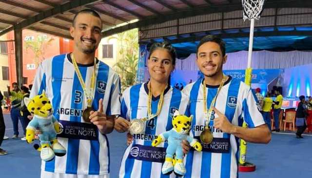 Estudiantes de la UNNE campeones del mundo con el seleccionado argentino de cestoball