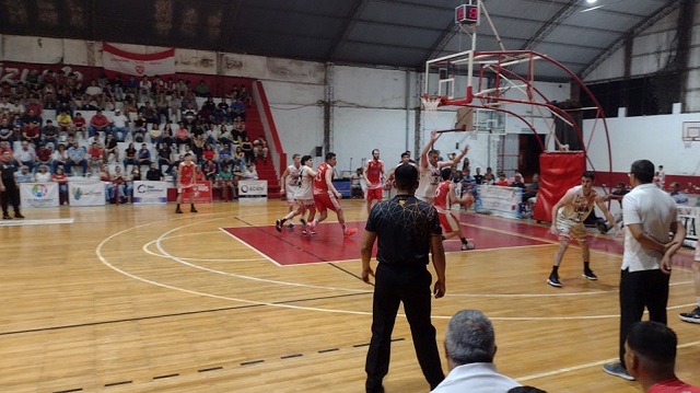 Progresista, Hindú y Sportivo Argentino se metieron en semifinales 